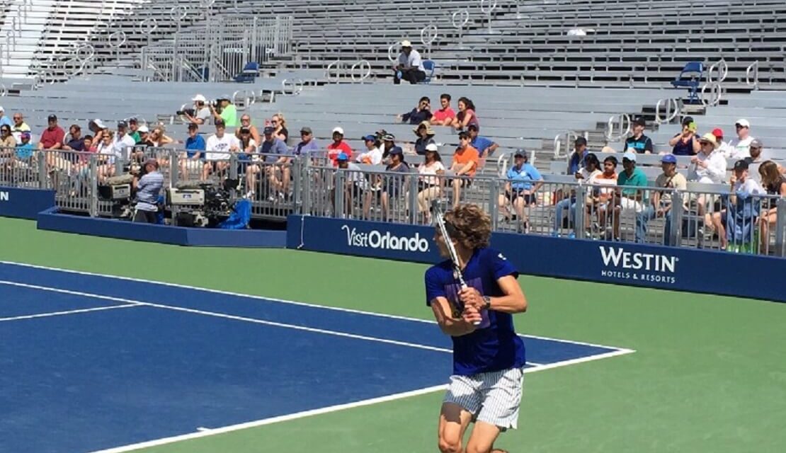 Sieg gegen Schwartzman: Zverev hofft weiter auf Halbfinaleinzug bei ATP-Finals