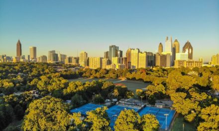 Im Wasser, unter der Erde und in der Luft – 5 abgefahrene Tennisplätze