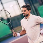 Rückenschmerzen: Richtig vorbereitet zum schmerzfreien Tennisspiel